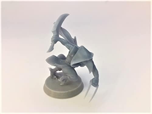 Kenku - Ravenfolk - HERO Creations - RPG - Dungeons and Dragons - DND - Pathfinder - Diorama - Figurine Miniature (Gray/Unpainted) (Rogue), Medium for 28mm scale