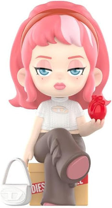 Dolores Action Figures for Home Decor, Collectible Toy Set for Desk Accessories (White)