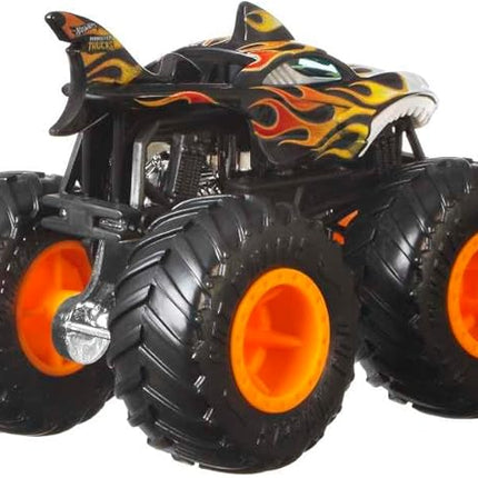Hot Wheels Monster Trucks, 1:64 Scale Monster Trucks Toy Trucks, Set of 4, Giant Wheels, Favorite Characters and Cool Designs