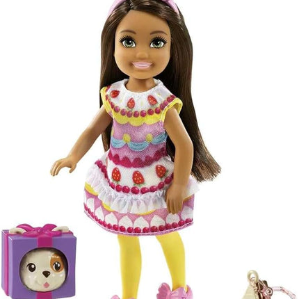Barbie Club Chelsea Dress-Up Doll (6-inch Brunette) in Cake Costume with Pet and Accessories, for 3 to 7 Year Olds