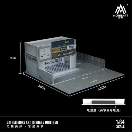 Car Modification Shop Lot Scene Diorama 1:64 Scale with LED Lighting – Diecast Display Garage for Hot Wheels, MiniGT, Matchbox – Dimensions: 30x30x14 cm