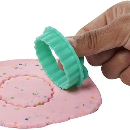 Play-Doh Kitchen Creations Cook 'n Colors Refill Variety Pack with Confetti, Elastix, Drizzle, Metallics, and Color Burst, Non-Toxic (Amazon Exclusive)