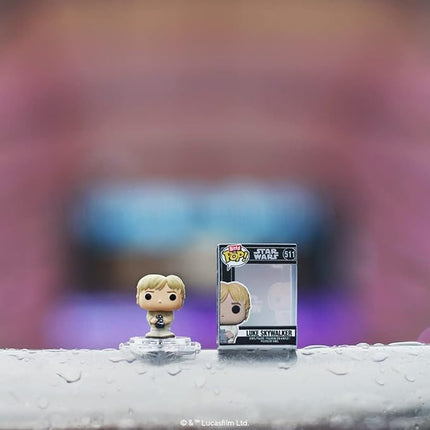 Funko Bitty POP! Star Wars - Leia, 4-Pack - Princess Leia, R2-D2, C-3PO and A Surprise Mystery Mini Figure - 0.9 Inch (2.2 Cm) Collectable - Stackable Display Shelf Included - Gift Idea