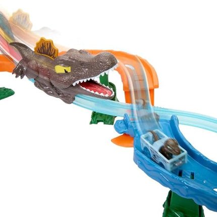 Hot Wheels Toy Car Track Set, RacerVerse Jurassic World Crash & Splash Playset with Die-Cast Velociraptor Vehicle, Dinosaur Race with Spinosaurus