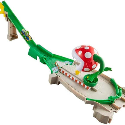 Hot Wheels Mario Kart Piranha Plant Track Playset with Gravity Launcher, Attaching Plant and Yoshi Kart Vehicle