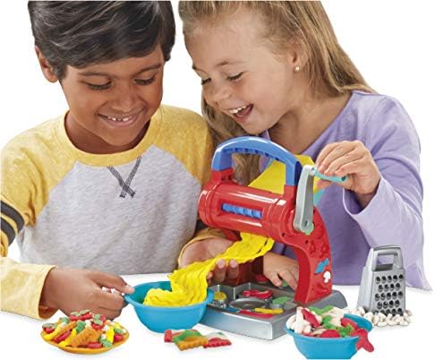 Play-Doh Kitchen Creations Noodle Party Playset for Kids 3 Years and Up with 5 Non-Toxic Colors (Amazon Exclusive)