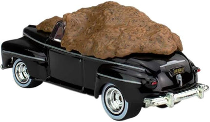 Hot Wheels HKC25 Retro Entertainment Back to The Future - Ford Super Deluxe [Ages 3 and Up]