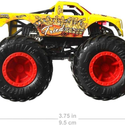 Hot Wheels Monster Trucks, 1:64 Scale Monster Trucks Toy Trucks, Set of 4, Giant Wheels, Favorite Characters and Cool Designs