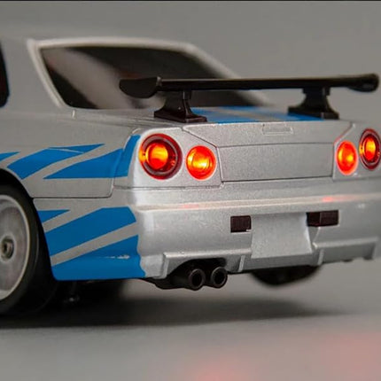 LD1899 1:18 RC Drift Car GTR R34 2.4GHz RWD with Gyroscope on-Road Alloy Body Shell Racing Cars Radio Control (Silvery)