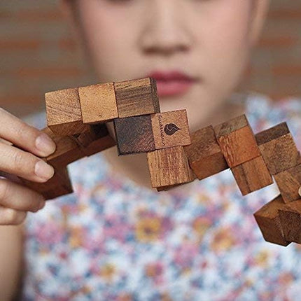 Snake Cube Puzzle: Wooden 3D Brainteaser Puzzle for Adults STEM Skill Builder Interlocking Game. Educational Problem-Solving Game for Adults Wood Handmade Desk Accent for Office