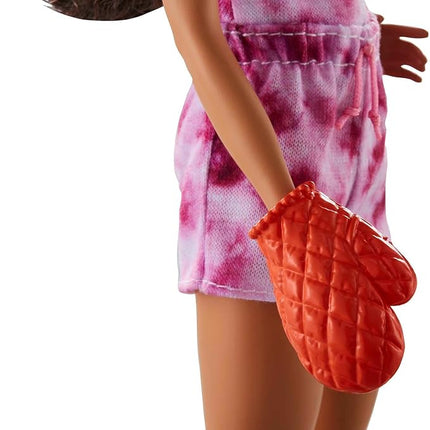 Barbie Baker Doll & Kitchen Playset with Oven, Spinning Mixer & 10+ Accessories, Includes Petite Brunette Fashion Doll, Pet Kitten & Baking Pieces