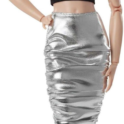 Barbie Signature Looks Doll (Original, Blonde Pixie Cut) Fully Posable Fashion Doll Wearing Black Crop Top & Metallic Skirt, Gift for Collectors