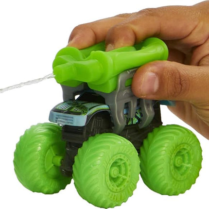 Hot Wheels Monster Trucks Color Reveal 2-Pack & Clip-On Water Tank, 2 Toy Trucks with Surprise Color Change (Styles May Vary)