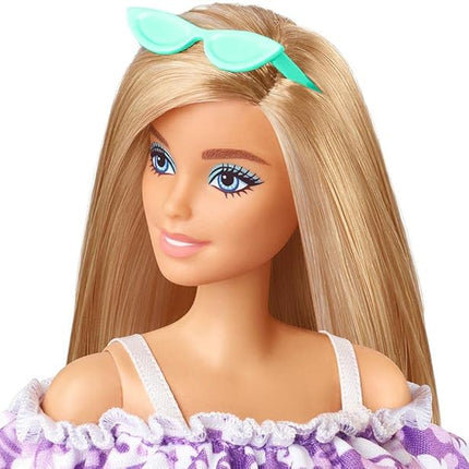 Barbie Loves The Ocean Beach-Themed Doll (11.5-inch Blonde), Made from Recycled Plastics, Wearing Fashion & Accessories, Gift for 3 to 7 Year Olds