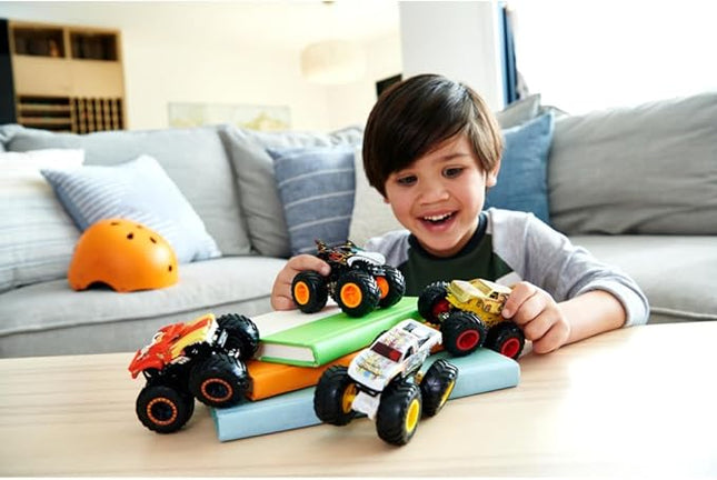 Hot Wheels Monster Trucks, 1:64 Scale Monster Trucks Toy Trucks, Set of 4, Giant Wheels, Favorite Characters and Cool Designs
