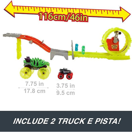 Hot Wheels Monster Trucks Track Set with 2 Toy Trucks: Oversized Skelesaurus & 1:64 Scale Bone Shaker, Charge & Chase Challenge with 2 Crushed Cars