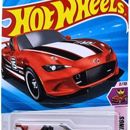 Hot Wheels '15 Mazda MX-5 Miata [Red], Compact Kings 2/10, 80/250, 1:64 Scale Diecast Car