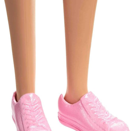 Barbie It Takes Two Doll, Malibu Fashion Doll with Blonde Hair, Rainbow Shirt, Denim Skirt & Pink Shoes