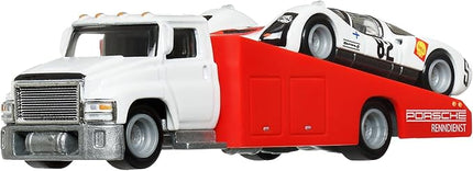 Hot Wheels Team Transport '66 Porsche 906 Carrera 6 Carry On #66