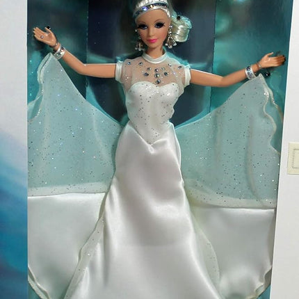 1 X Barbie Doll Starlight Dance Classique 1995