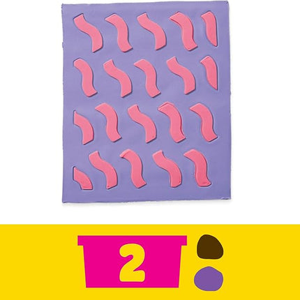 Play-Doh Barbie Fashionista Ruffles Set, Make Doll Clothes with Modeling Compound & 10 Fashion Accessories, Arts & Crafts for Girls & Boys 5+