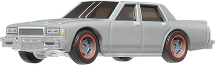 Hot Wheels Cars, Premium Fast & Furious 1:64 Scale Die-Cast Car for Collectors Inspired by Fast & Furious Movie Franchise