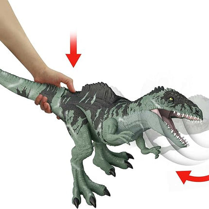 Mattel Jurassic World Dominion Strike 'n Roar Dinosaur Action Figure, Giganotosaurus Gray Dino Toy with Striking Motion & Sounds