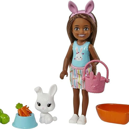 Barbie Chelsea Doll (Brunette) with Pet Bunny & Storytelling Accessories Including Pet Bed, Bunny Treats & More, Toy for 3 Year Olds & Up