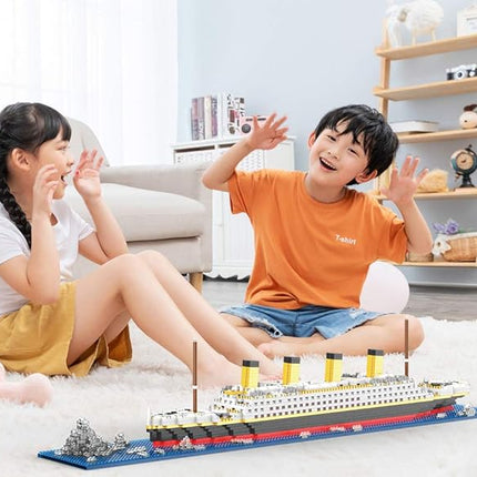 Titanic Architecture Set Micro Building Blocks Model Kit for Adults, Teens and Kids Age of 14+ 1872 Pieces