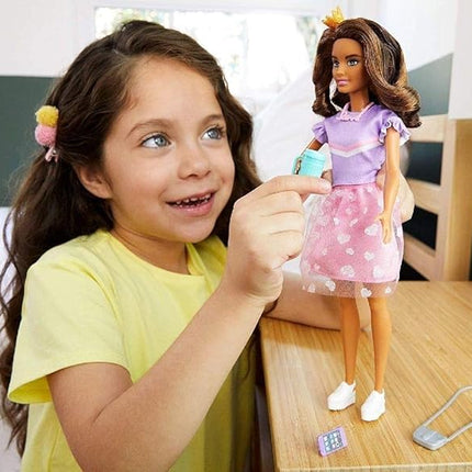 Barbie Princess Adventure Teresa Doll (11.5-inch Brunette) in Fashion and Accessories, with Smart Phone, Purse, Travel Mug and Tiara, Gift for 3 to 7 Year Olds