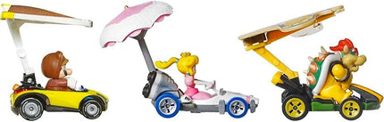 Hot Wheels Mario Kart Vehicle 3-Pack Set of Toy Cars with Gliders Inspired by Tanooki Mario, Princess Peach and Bowser