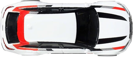 Hot Wheels Premium Car Culture Fast Wagons 1:64 Scale Die-Cast Audi RS 6 Avant Collectible Vehicle with Real Riders Tires & Metal/Metal Body & Chassis