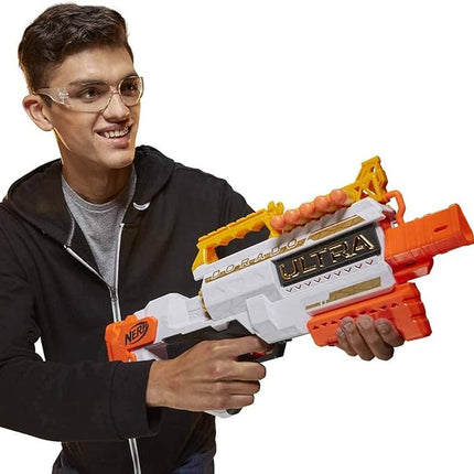 Nerf Ultra Dorado Motorised Blaster, Gold Accents, Fast-Back Loading, 12 Darts, Compatible Only Ultra Darts, 7.62 x 63.5 x 26.67 cm, F2017
