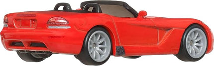 Hot Wheels Cars, Premium Fast & Furious 1:64 Scale Die-Cast Car for Collectors Inspired by Fast & Furious Movie Franchise