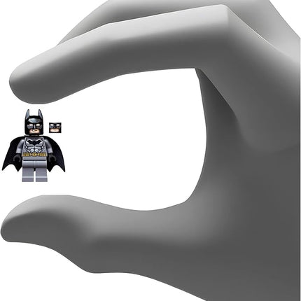 LEGO DC Comics Super Heroes Batman Minifigure - Batman Dark Gray Gold Belt