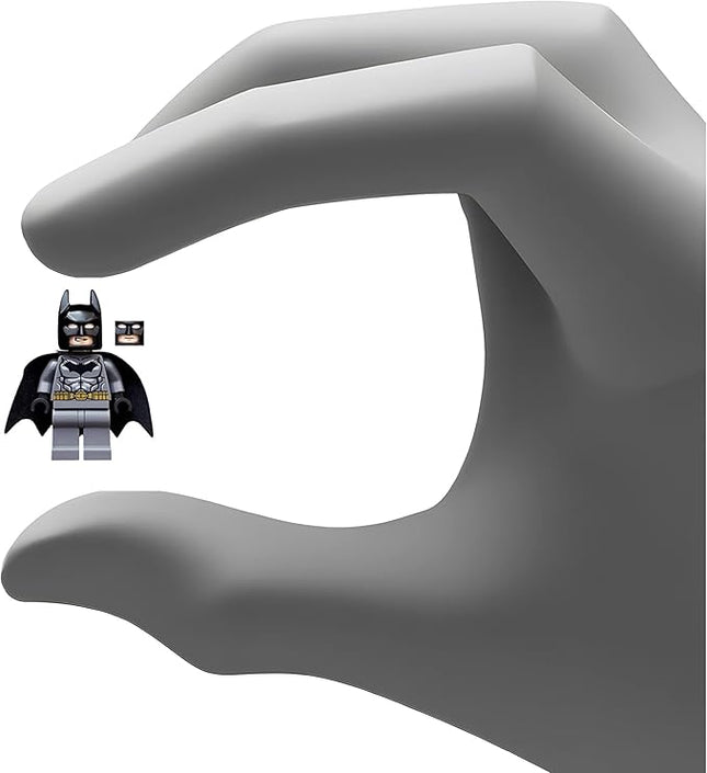 LEGO DC Comics Super Heroes Batman Minifigure - Batman Dark Gray Gold Belt