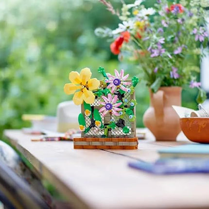 LEGO Flower Trellis Display 40683 - Spring Floral Home Decor Set with Vibrant Blooms and Trellis Detailing for Kids and Adults (440 pcs)