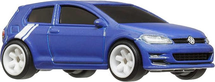 Hot Wheels Premium Car Culture Collectible Toy Car, 1:64 Scale Die-Cast Volkswagen Golf Mk 7, World Tour Vehicle with Real Riders Tires