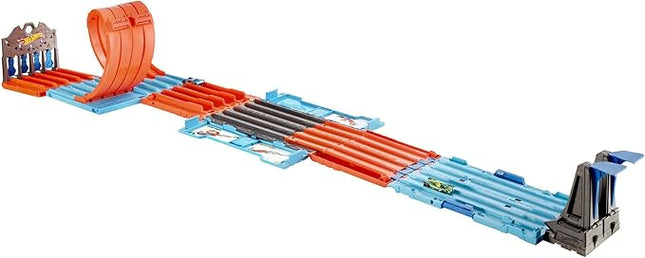 Hot Wheels Toy Car Track Set, Race Crate Transforms into 3 Different Builds, Includes Storage & 2 Cars in 1:64 Scale (Amazon Exclusive)