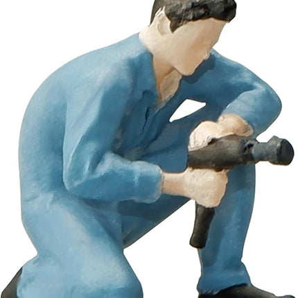 1:64 Scale Mini Model Trains Architectural Plastic People Figure, Squatting Photography Man, Brown