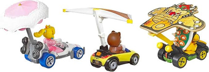 Hot Wheels Mario Kart Vehicle 3-Pack Set of Toy Cars with Gliders Inspired by Tanooki Mario, Princess Peach and Bowser
