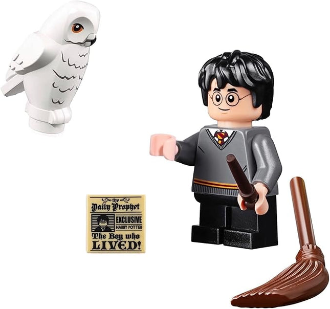 LEGO 2018 Harry Potter Minifigure - Harry Potter (with Owl, Broom & Wand) 75954