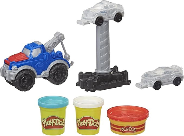 Play-Doh Wheels Tow Truck Toy for Kids 3 Years and Up with 3 Non-Toxic Colors