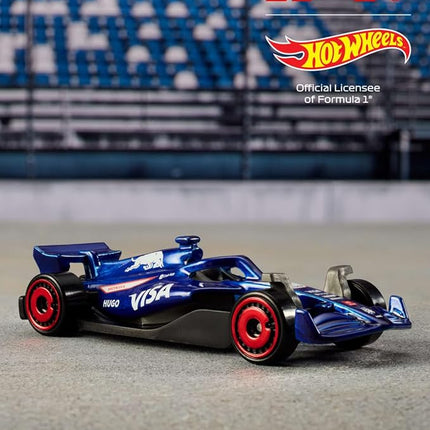 Hot Wheels Toy Cars Formula 1 5-Pack, Set of 5 1:64 Scale Die-Cast Vehicles Featuring F1 Racing Team Decos, Collectible Race Cars