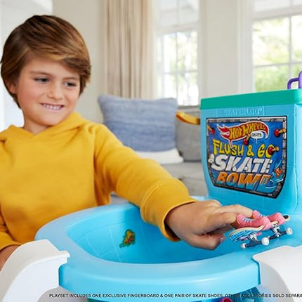 Hot Wheels Skate Fingerboard Flush & Go Skate Park with Toilet Theme, 1 Exclusive Board, 1 Pair of Shoes & Sticker Sheet