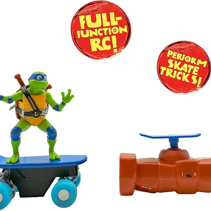 Teenage Mutant Ninja Turtles Toy, Leonardo Half Pipe RC Skate Vehicle, 2.4 GHz Skateboard Controller, Mutant Mayhem TMNT Remote Control Toy for Kids, Ages 3+