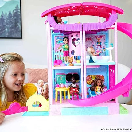 Barbie Dollhouse, Chelsea Playhouse with Transforming Areas & 20+ Pieces, Includes 2 Pets, Pool, Furniture & Accessories