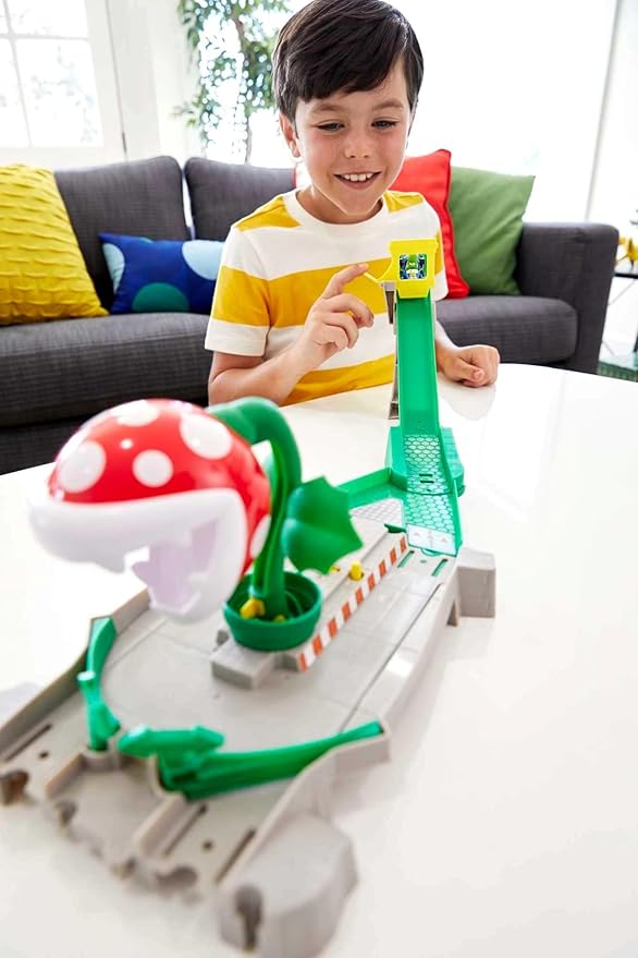 Hot Wheels Mario Kart Track Set & Toy Car, Piranha Plant Slide Playset with First-Appearance Yoshi Kart Vehicle & Gravity Launcher