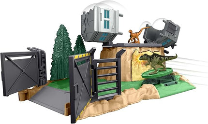 Mattel Jurassic World Dominion Minis Giganotosaurus Rampage Playset with 2 Mini Dinosaur Figures and Break Apart Features, Toy Set