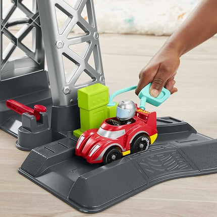 Fisher-Price Little People Toddler Toy Hot Wheels Racing Loops Tower Race Track with Stunt Ramp & Sounds for Pretend Play Ages 18+ Months (Amazon Exclusive)